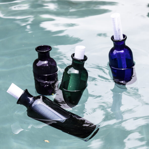 OMADA - Bottle with Lid (choose from 4 colours)